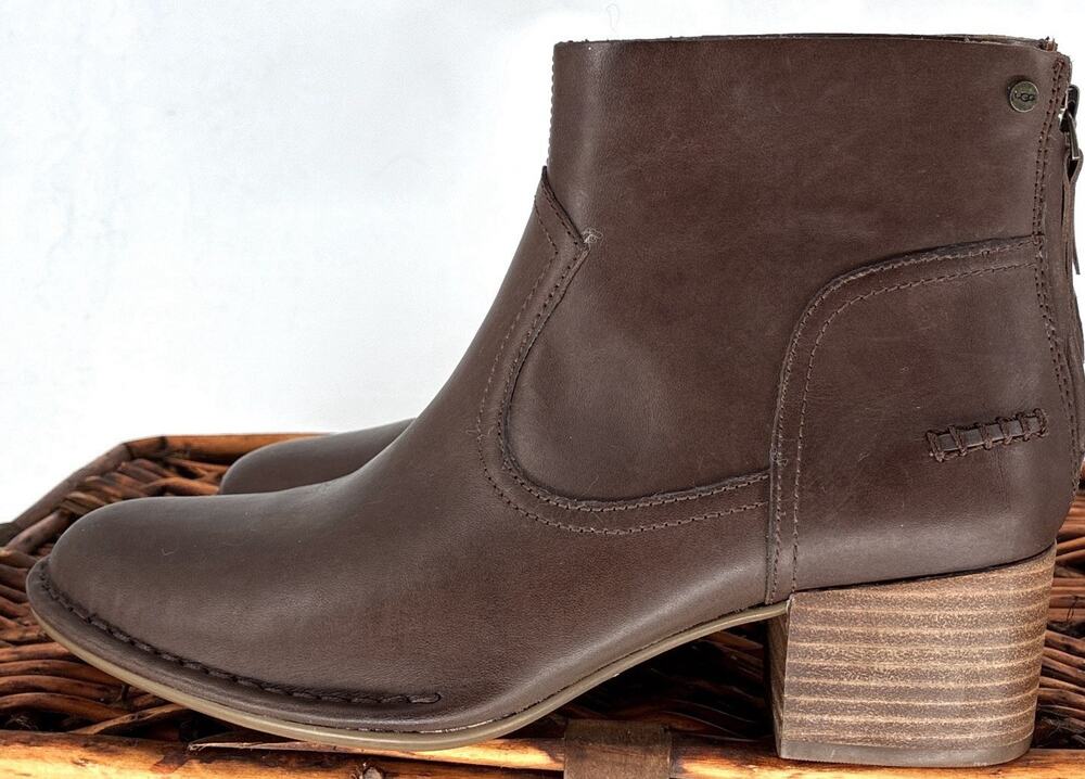 UGG Bandara Boots Womens 8.5 Brown Leather Western Ankle Booties 1108150 NWOB